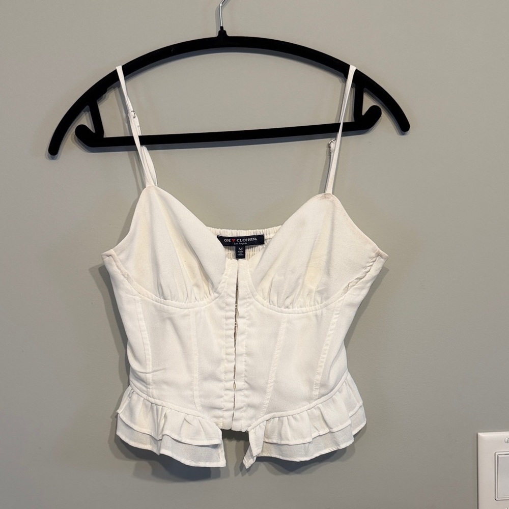 Chic White Ruffled Crop Top